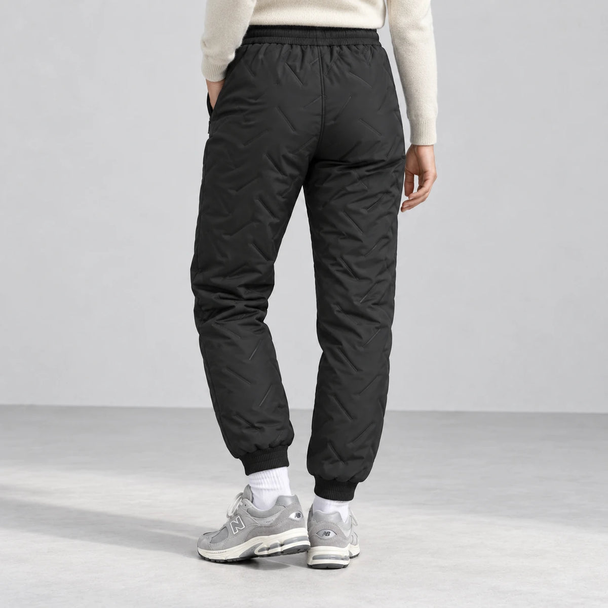 Alpine Winter Joggers — black — back